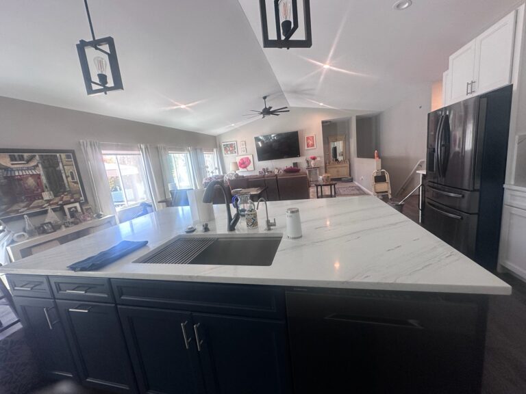 690a8852f11945.28558937 768x576